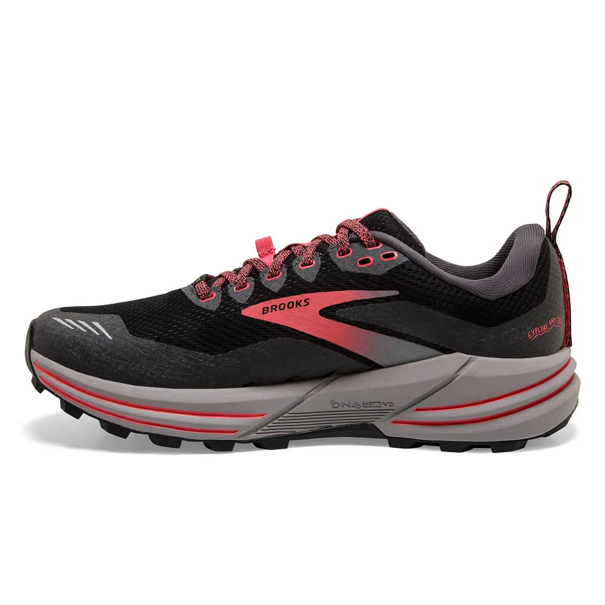 Brooks Cascadia 16 GTX Womens | Black/blackened Pearl/coral