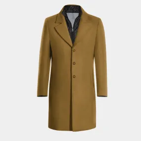 Camel Long Coat with contrasted Buttonthreads