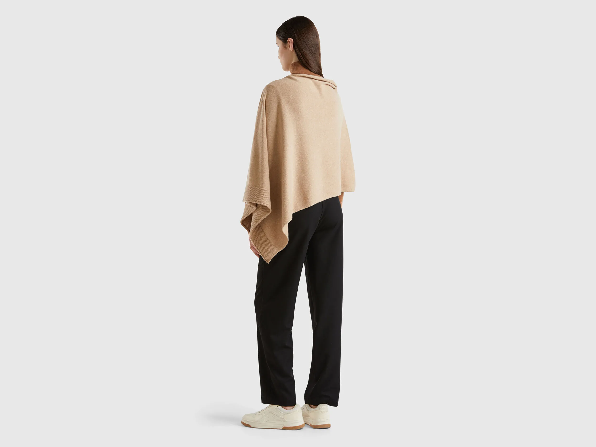 Cashmere blend poncho - Beige | Benetton