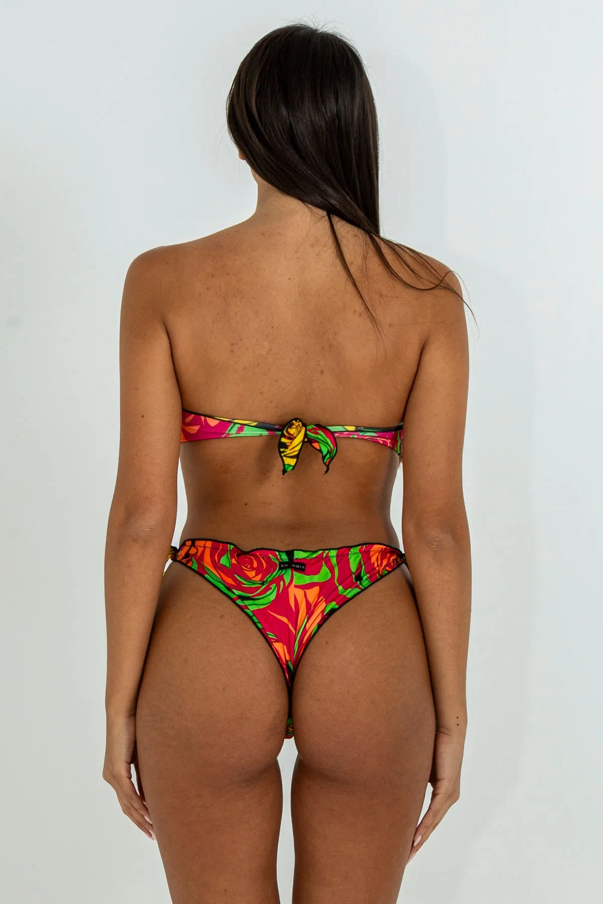 Costume bikini fascia e slip nodi brasiliano