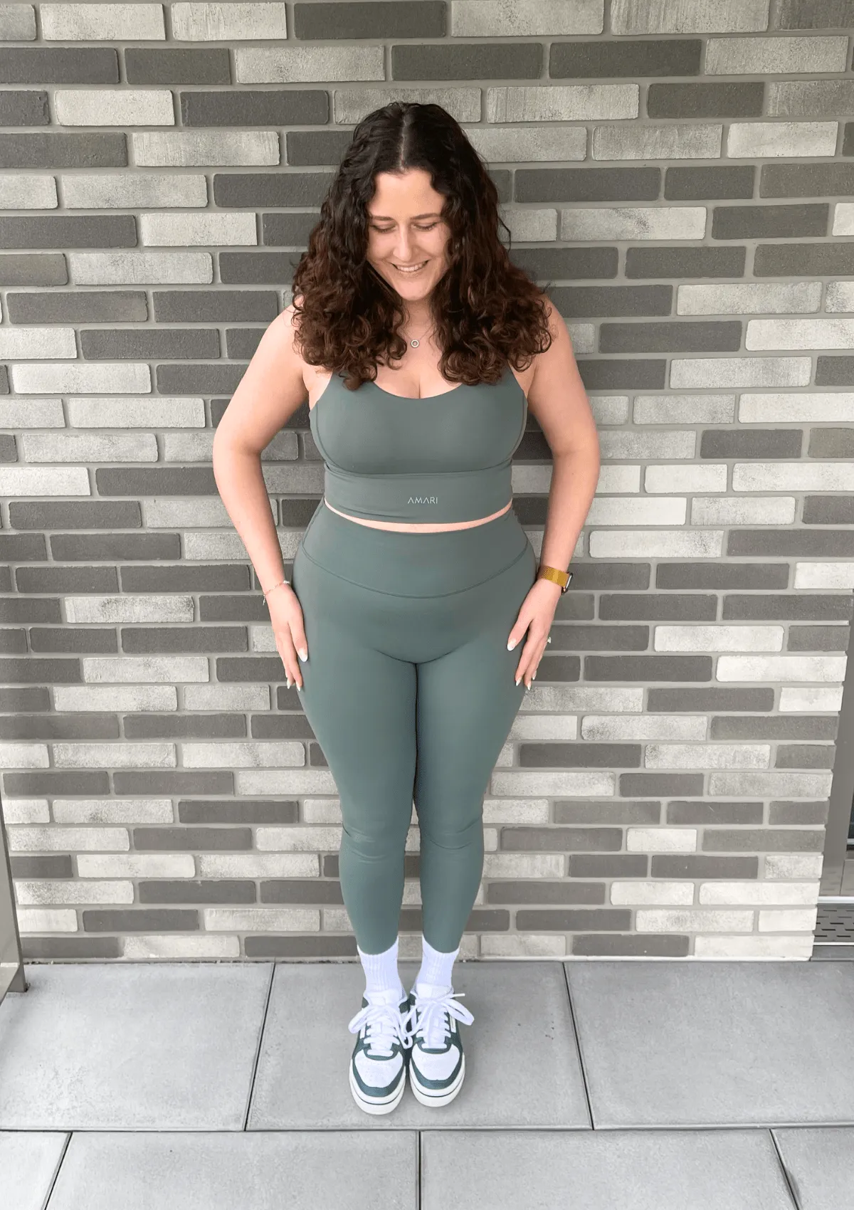 Essentials Leggings - Olive