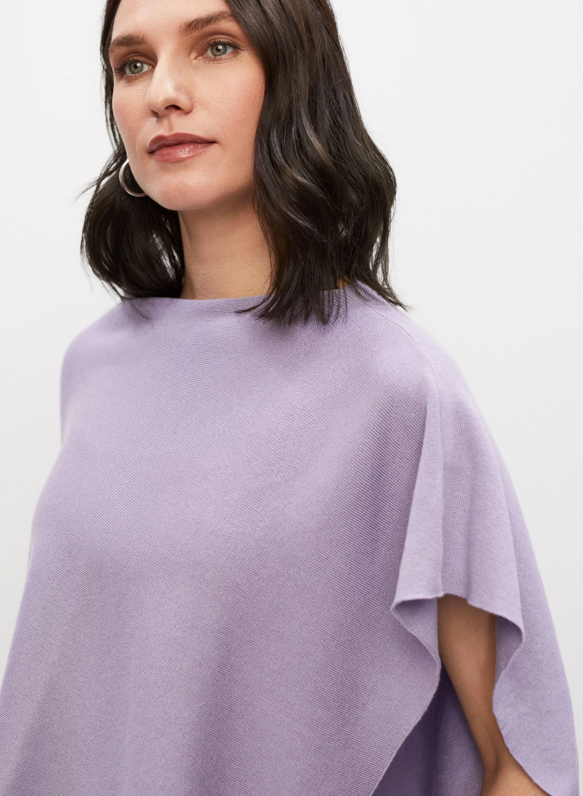 Frank Lyman - Short Asymmetric Knit Poncho