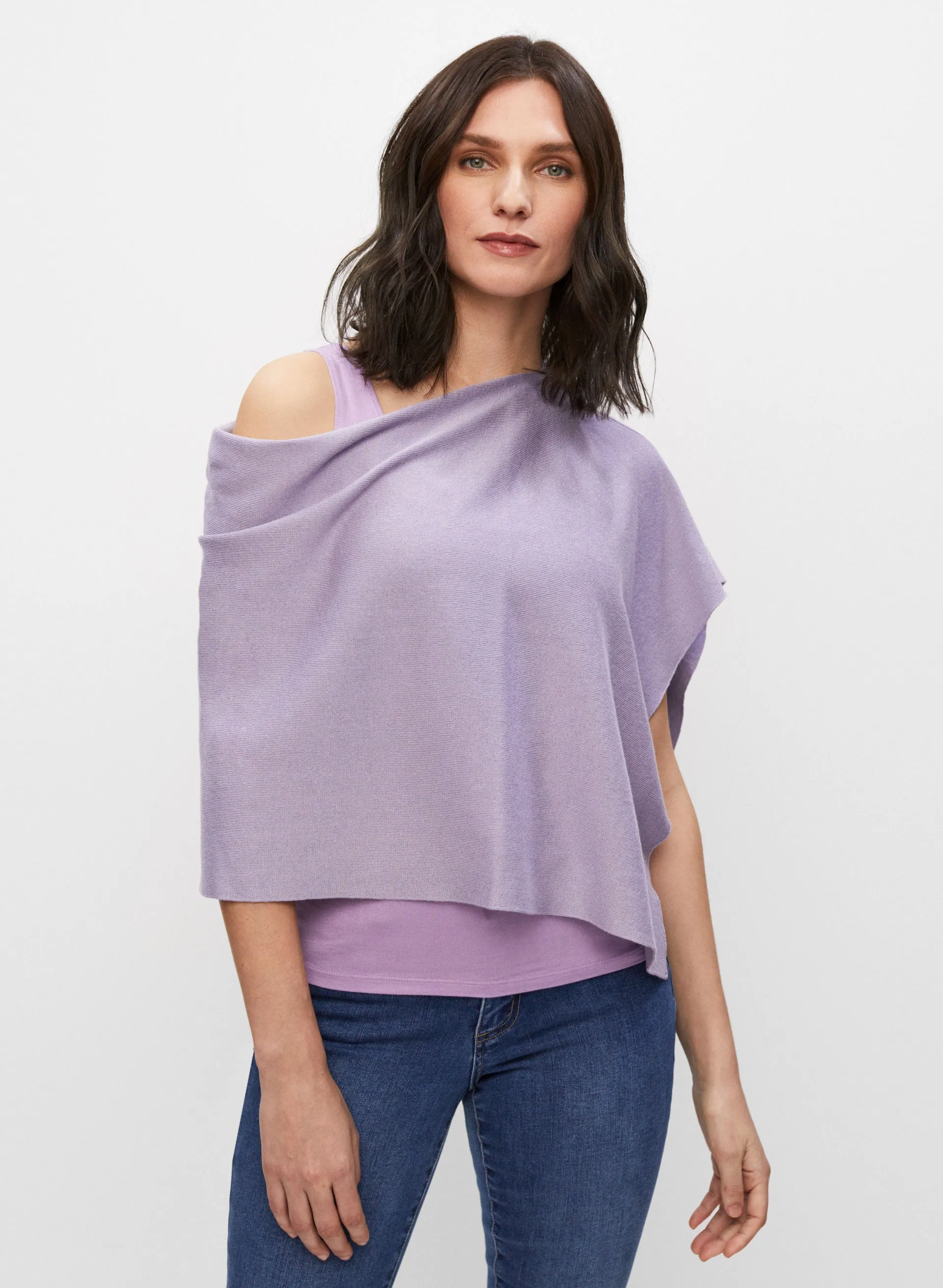 Frank Lyman - Short Asymmetric Knit Poncho