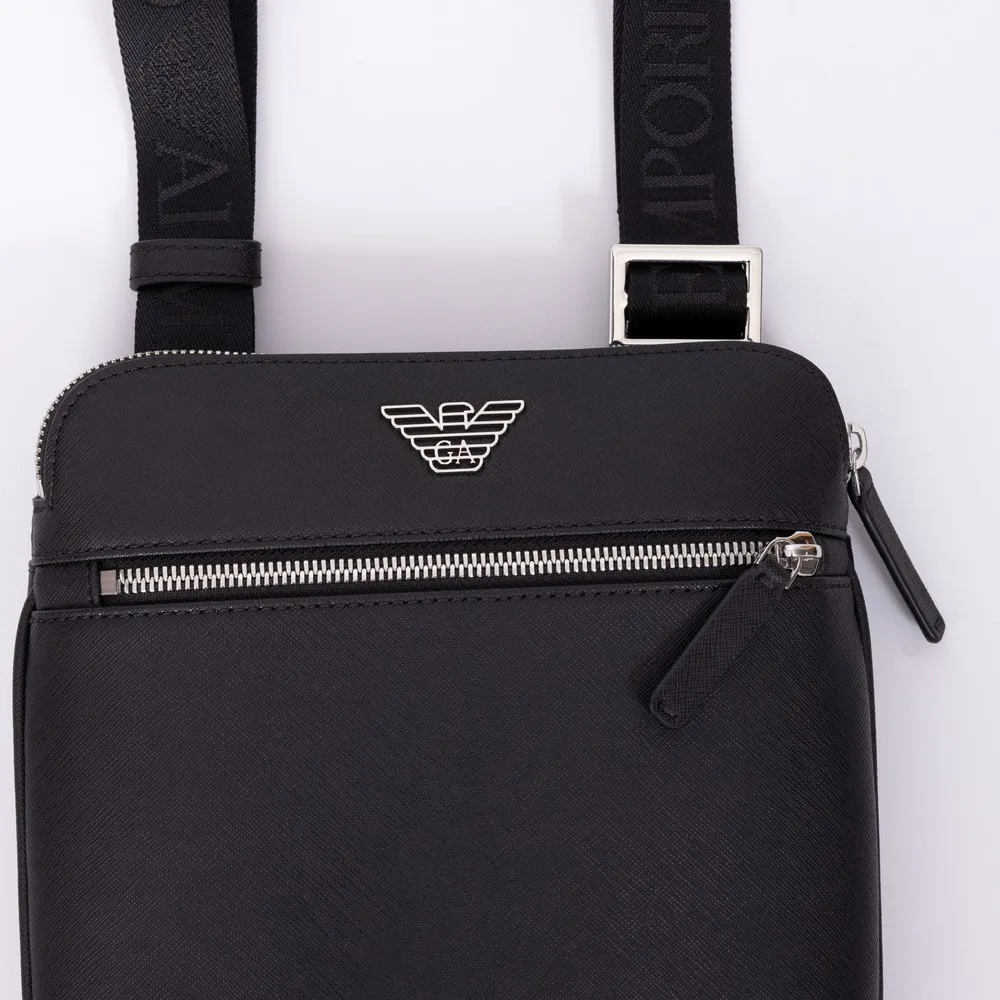 Mens Black Flat Messenger Bag