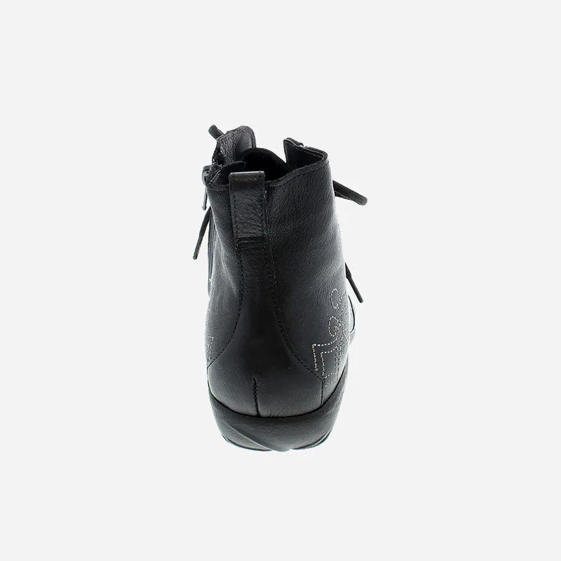 Naot Manga Boot Black