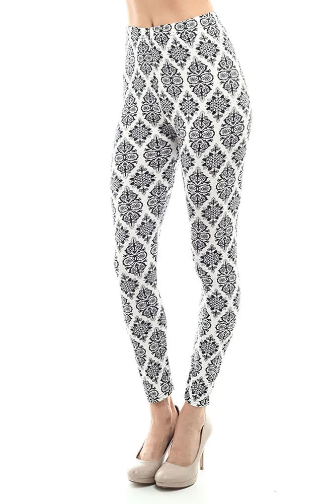 Women's Regular Petal Shape Pattern Print Leggings - White Black